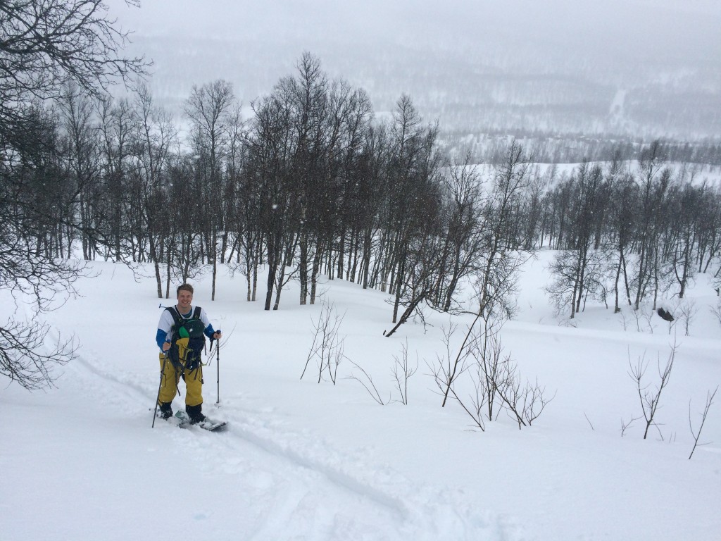 Lasse yrittää epätoivoisesti välttää hikoilua